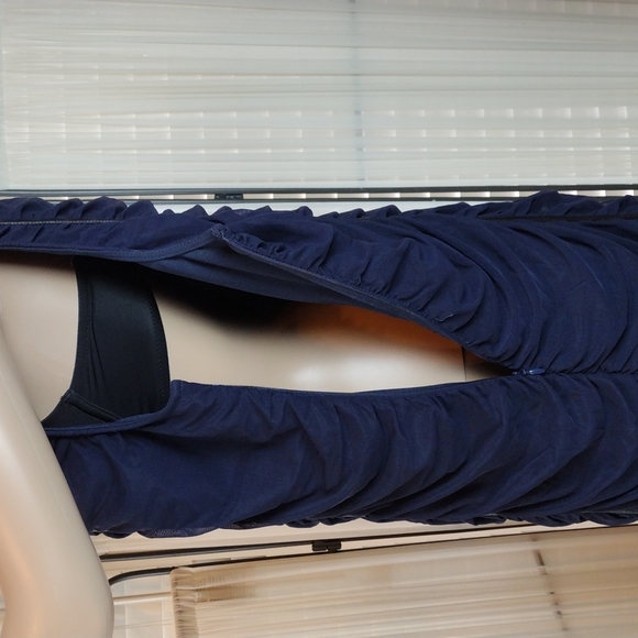 Lane Bryant Navy Blue Ruched V Neck Sleeveless Dress 20 - Picture 6 of 13